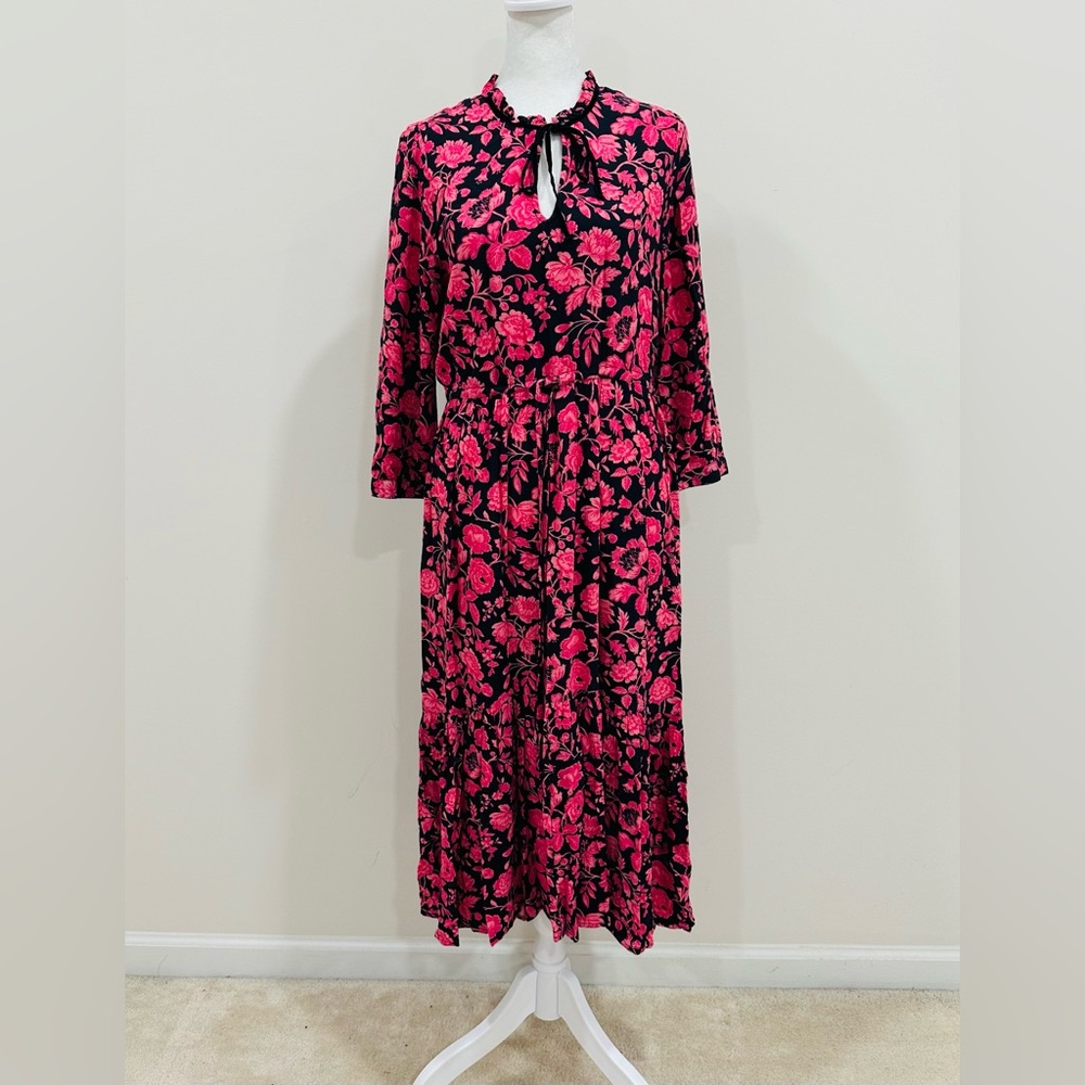 Lucky Brand Pink &‎ Navy Floral Dress 3/4 Sleeve, Tie Waist Size M